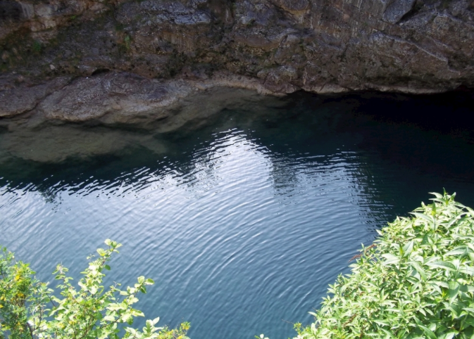 在線水質(zhì)檢測(cè)儀安裝有哪些要求？（采樣條件+環(huán)境要求）