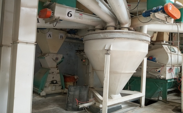 飼料機械設備多少錢?其在使用中又該如何保證安全?