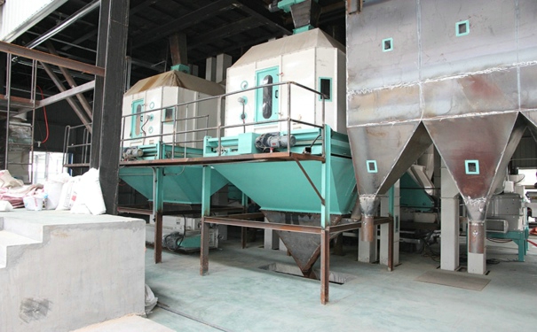 飼料攪拌機械價格多少?其使用時出現問題又該怎么解決?