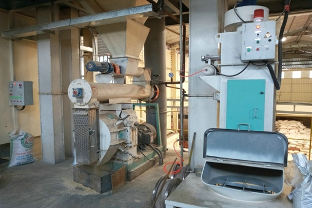 飼料加工設(shè)備 飼料加工設(shè)備